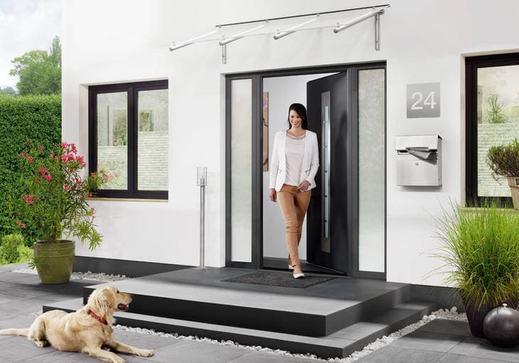Haustür Thermo65 Motiv 750 in Decograin Titan Metallic